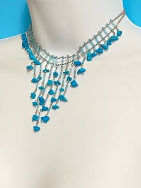Faux Turquoise Chips Choker Bib Statement Necklace Solvertone